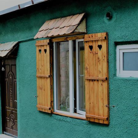 Dilijan Town Inn Esterno foto